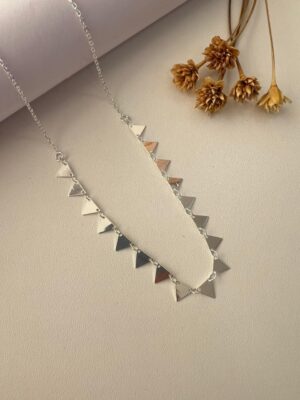 CHOCKER TRIÂNGULO SEMI JÓIAS