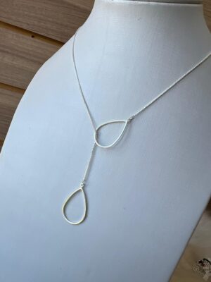 CORDÃO GRAVATA GOTA EM PRATA 925