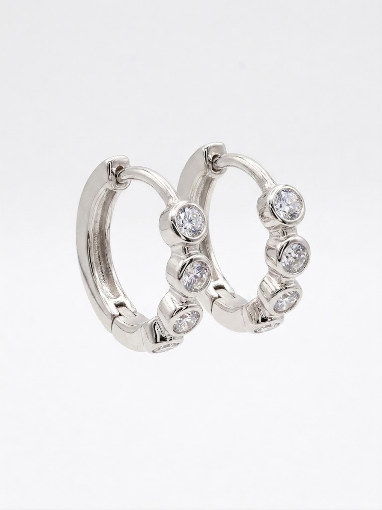 ARGOLA COM PEDRAS EM PRATA 925